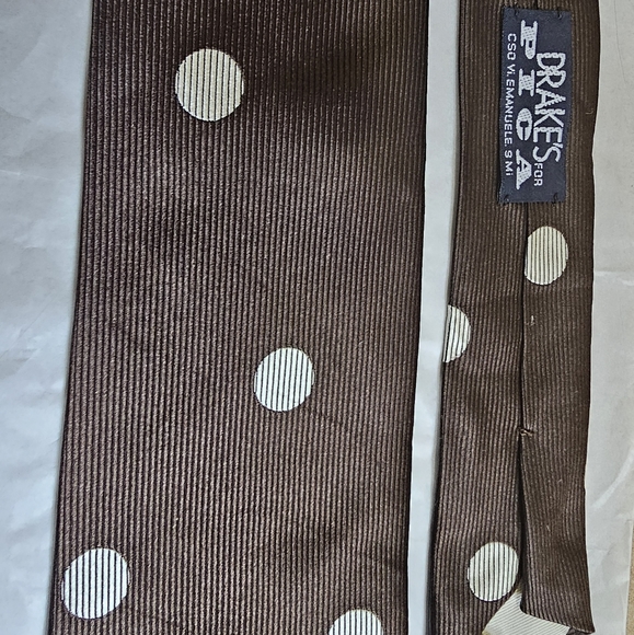 DRAKES Brown Polka Dot Silk Tie HANDMADE ENGLAND 60/ 3.6 EC